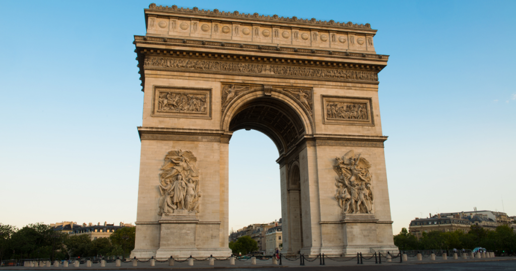 Arco de Triunfo de París: el triunfo monumental de Napoleón Bonaparte