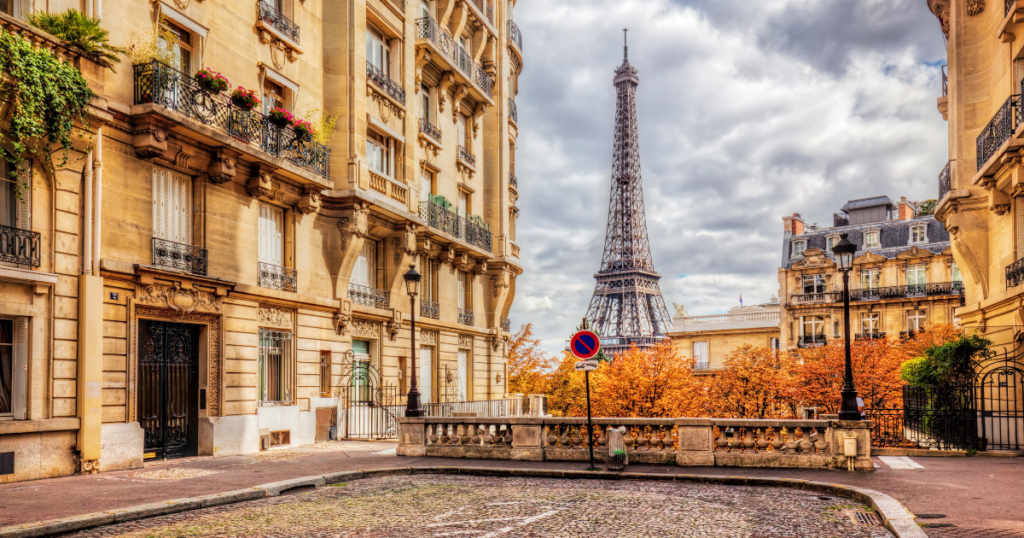 Leyendas urbanas sobre la torre Eiffel